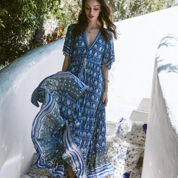 Spell Oracle in Large Blue - Picture 2 of 16